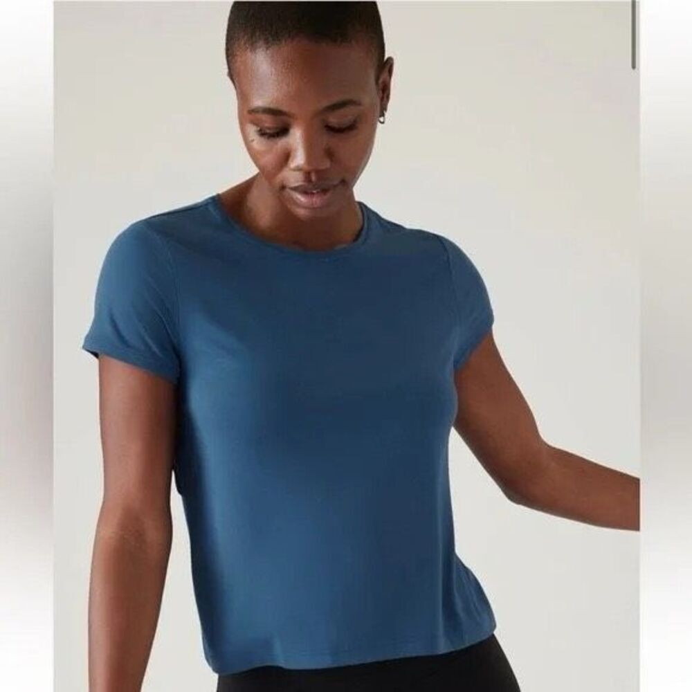 Athleta Air Out Cinch Tee Blue Size 1X NWT